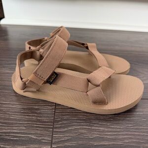 Original Universal Sandal